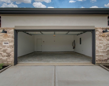 7231 Yarrow Blossom Court - Photo Thumbnail 48