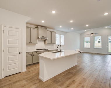 7231 Yarrow Blossom Court - Photo Thumbnail 14