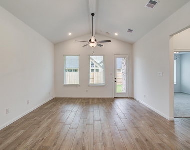 7231 Yarrow Blossom Court - Photo Thumbnail 3