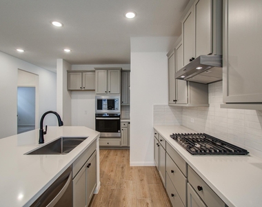 7231 Yarrow Blossom Court - Photo Thumbnail 1
