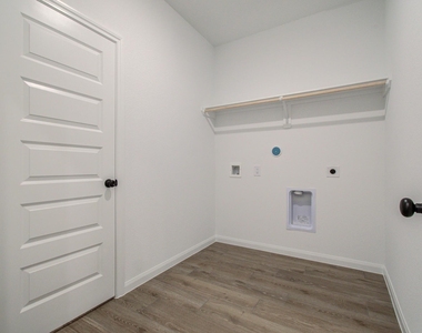 7231 Yarrow Blossom Court - Photo Thumbnail 32