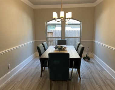 120 Wake Valley Court - Photo Thumbnail 6