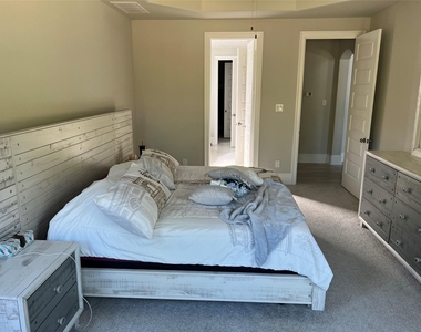120 Wake Valley Court - Photo Thumbnail 8