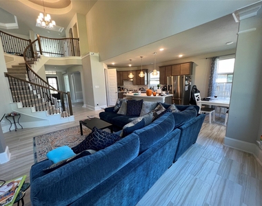 120 Wake Valley Court - Photo Thumbnail 14