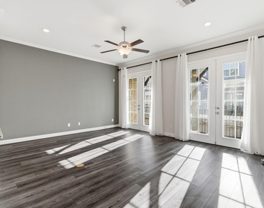 1413 Adell Rose Lane - Photo Thumbnail 10