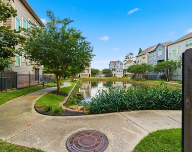 1413 Adell Rose Lane - Photo Thumbnail 26
