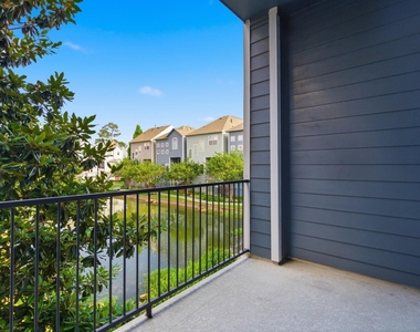 1413 Adell Rose Lane - Photo Thumbnail 13