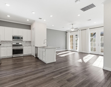 1413 Adell Rose Lane - Photo Thumbnail 7