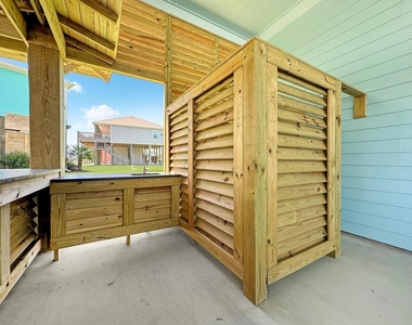 917 Westview - Photo Thumbnail 21