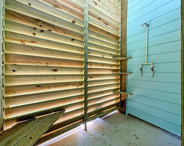917 Westview - Photo Thumbnail 22