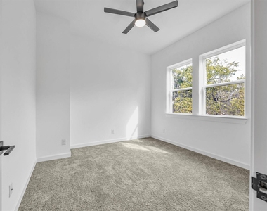 3402 Nathaniel Brown Street - Photo Thumbnail 7