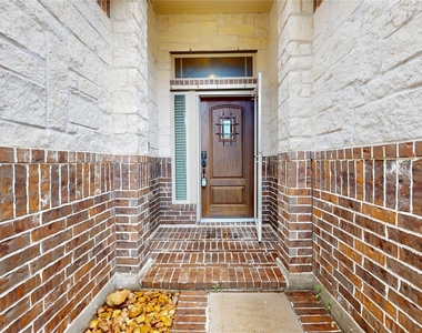 12314 Meadow Breeze Drive - Photo Thumbnail 2