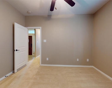 12314 Meadow Breeze Drive - Photo Thumbnail 40