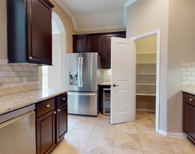 12314 Meadow Breeze Drive - Photo Thumbnail 15