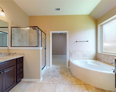 12314 Meadow Breeze Drive - Photo Thumbnail 23