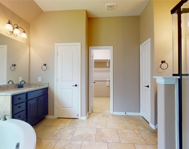 12314 Meadow Breeze Drive - Photo Thumbnail 21