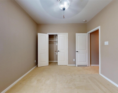 12314 Meadow Breeze Drive - Photo Thumbnail 31