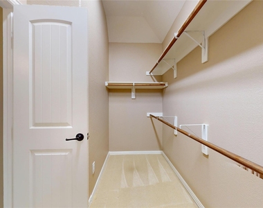 12314 Meadow Breeze Drive - Photo Thumbnail 24