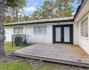 1702 Athens Drive - Photo Thumbnail 37