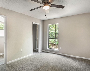 1702 Athens Drive - Photo Thumbnail 24