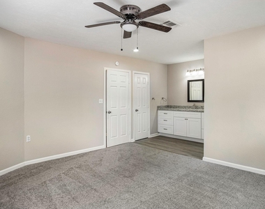 1702 Athens Drive - Photo Thumbnail 31