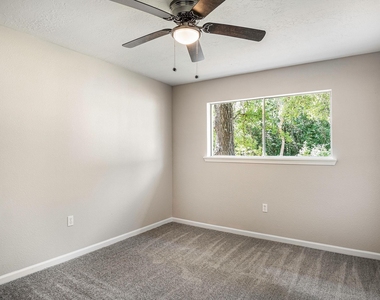 1702 Athens Drive - Photo Thumbnail 27