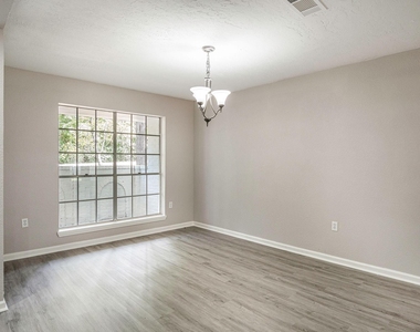 1702 Athens Drive - Photo Thumbnail 32