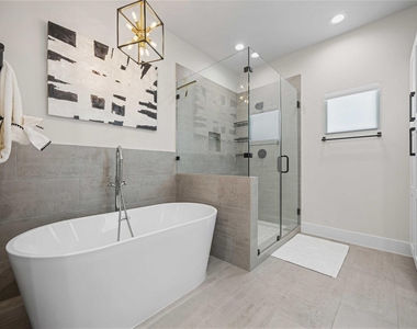 3018 Markle Drive - Photo Thumbnail 10