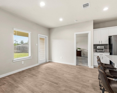 12119 Bear River Drive - Photo Thumbnail 8