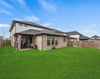 21646 Laggan Cliff Lane - Photo Thumbnail 39