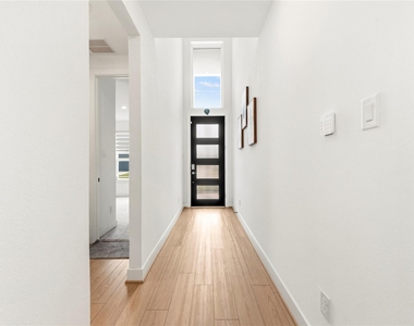 21646 Laggan Cliff Lane - Photo Thumbnail 2