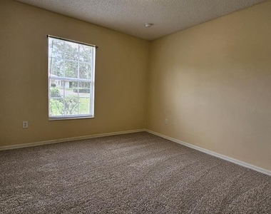 10368 Lansfield Street - Photo Thumbnail 32