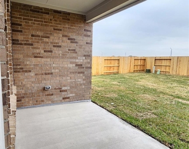 28622 Great Canyon Drive - Photo Thumbnail 26