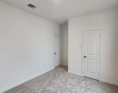 28622 Great Canyon Drive - Photo Thumbnail 20