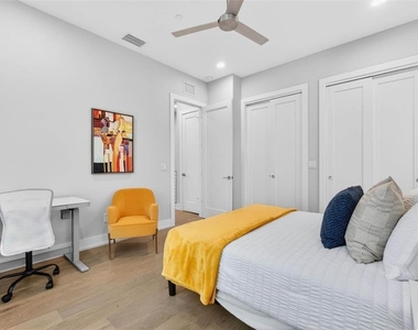 374 6th Street S - Photo Thumbnail 21