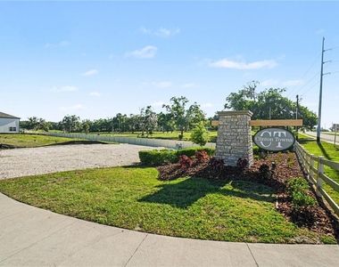 11898 Sylvia Street - Photo Thumbnail 27