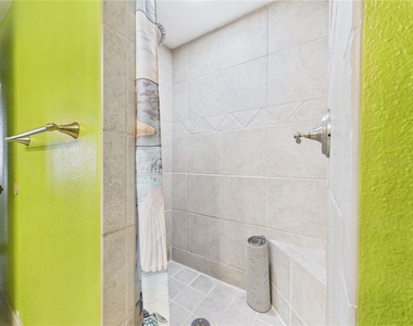 1400 Gulf Boulevard - Photo Thumbnail 19
