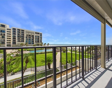 1400 Gulf Boulevard - Photo Thumbnail 34