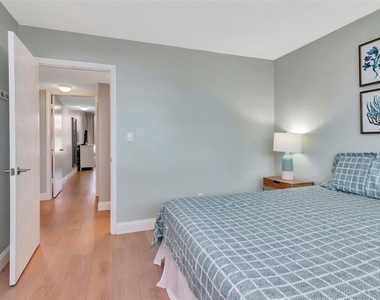 17580 Gulf Boulevard - Photo Thumbnail 21