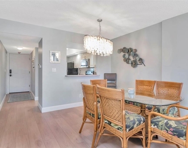 17580 Gulf Boulevard - Photo Thumbnail 10