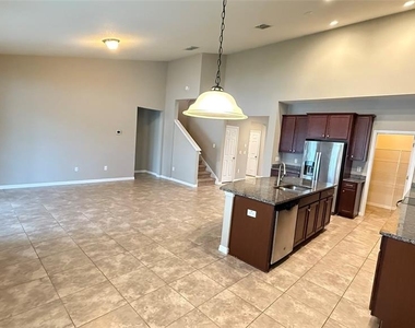 32612 Harmony Oaks Drive - Photo Thumbnail 13