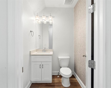 6209 S 3rd Street - Photo Thumbnail 11
