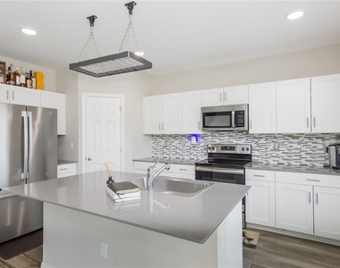 12767 Mangrove Forest Drive - Photo Thumbnail 5