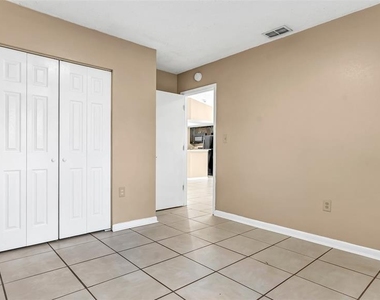 2610 E Lake Avenue - Photo Thumbnail 22