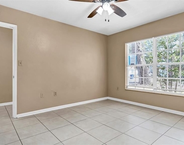2610 E Lake Avenue - Photo Thumbnail 14