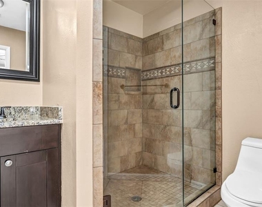 2610 E Lake Avenue - Photo Thumbnail 19