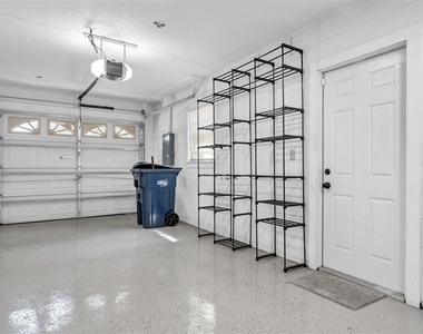 2610 E Lake Avenue - Photo Thumbnail 27