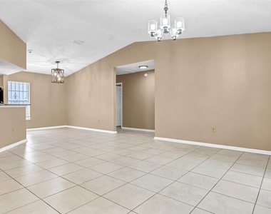 2610 E Lake Avenue - Photo Thumbnail 6