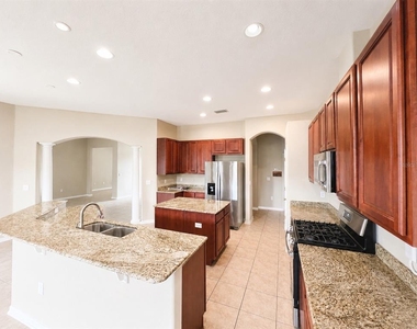 1341 Salmonberry Street - Photo Thumbnail 12