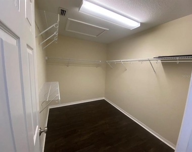 16125 Churchview Drive - Photo Thumbnail 21